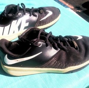 Size 3 ~ Nike Team Hustled 7 Shoes ~